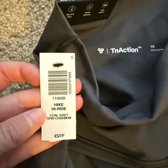 TNA Gray Leggings - Picture 4 of 7